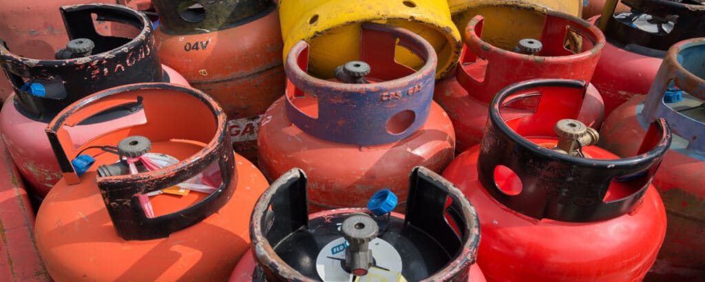 gas cylinder storage